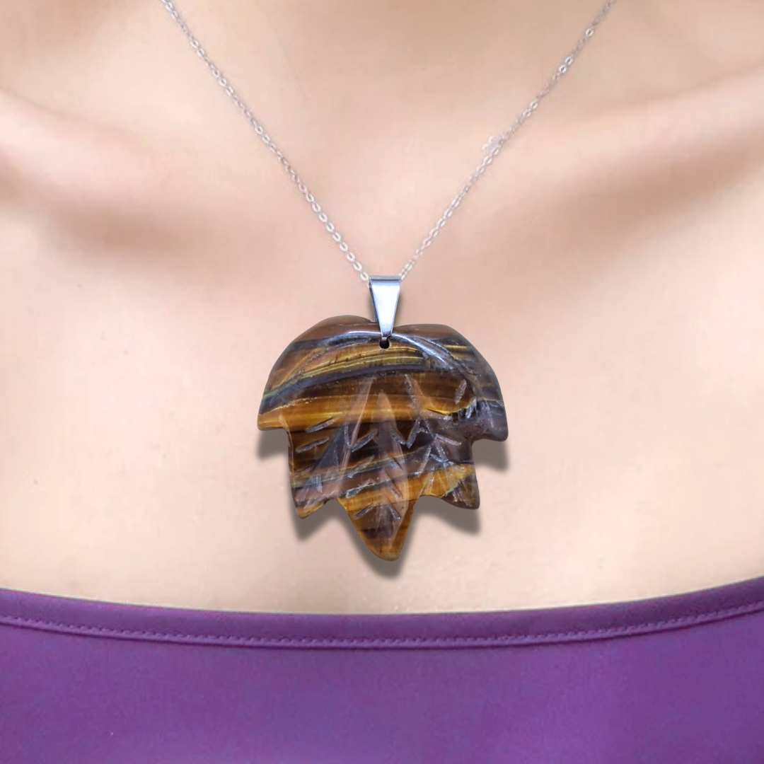 Pendentif feuille sculptée feuille Œil de Tigre (PE1219-2)