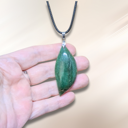 Pendentif en Fuchsite (PE1999)