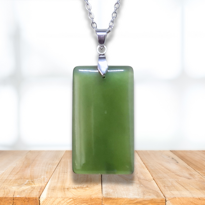 Pendentif en Jade Néphrite (PE1265) - ENAE Minéraux