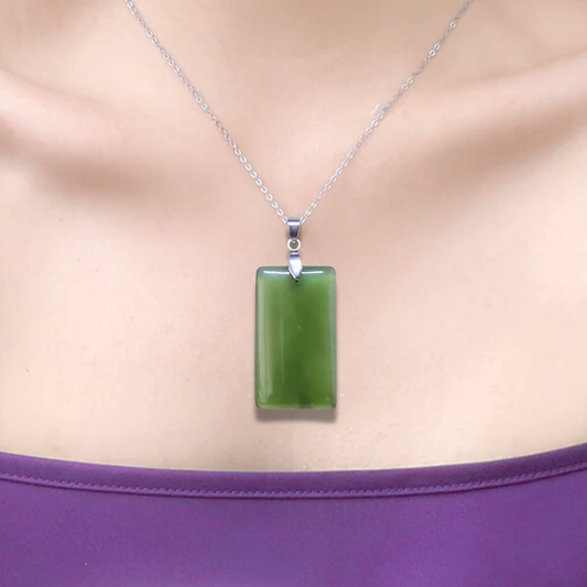 Pendentif en Jade Néphrite (PE1265) - ENAE Minéraux