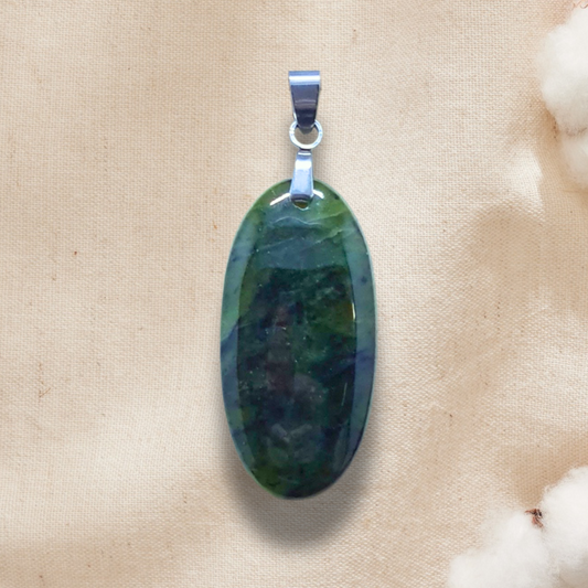 Pendentif en Jade Néphrite (PE2024)