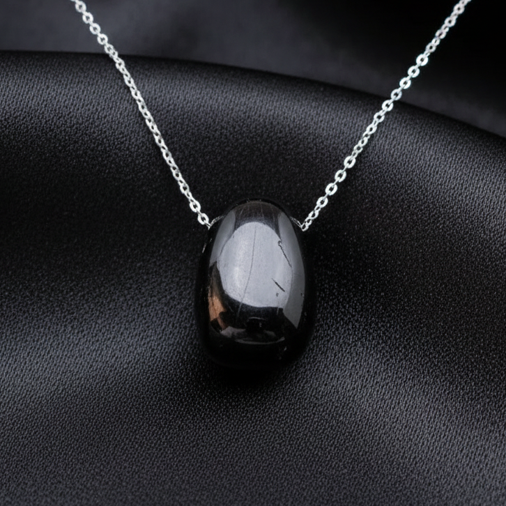 Pendentif en Jais (ou Jet) (PE1713-2)