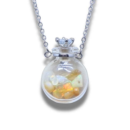 Pendentif bouteille en verre remplie d'Opale de Welo (PE1457-3) - ENAE Minéraux