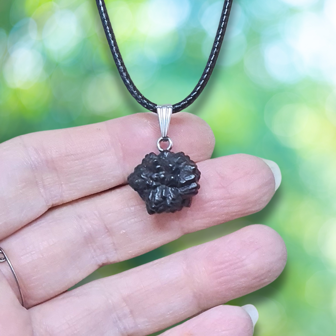 Pendentif en Pierre de Prophétie - Goethite / Marcassite (PE2023-1)