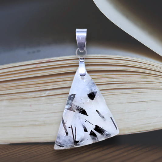Pendentif en Quartz à Tourmaline noire (PE1996)