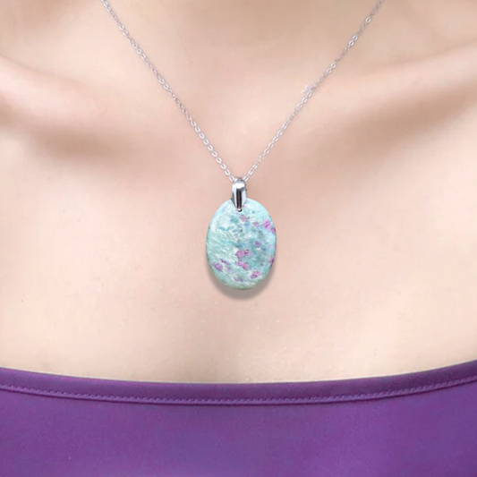Pendentif en Rubis sur Fuchsite (PE1424-4) - ENAE Minéraux