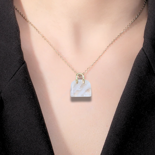 Pendentif Sac à main en Cristal de roche (PE1834-1) - ENAE Minéraux