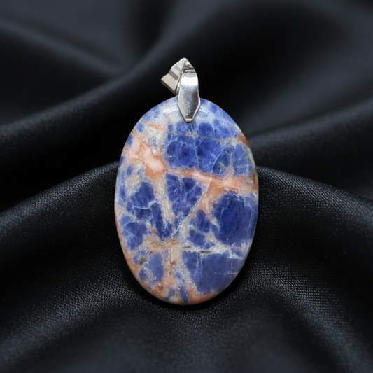 Pendentif en Sodalite et Cancrinite (PE929)