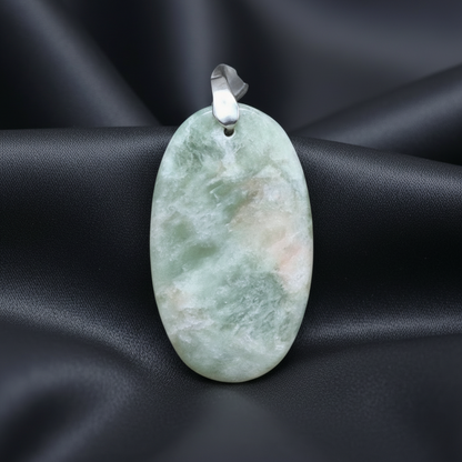 Pendentif en Trémolite (PE268)