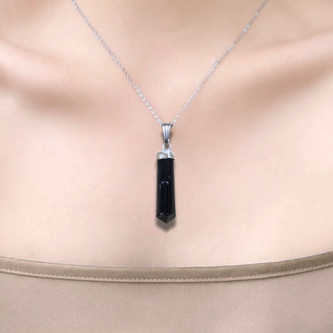 Pendentif en pointe de Tourmaline noire (PE1553-2)