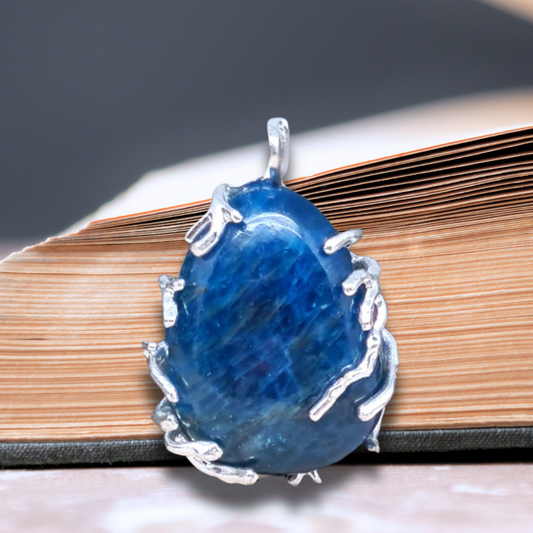 Pendentif serti en Apatite bleue (PE1657)