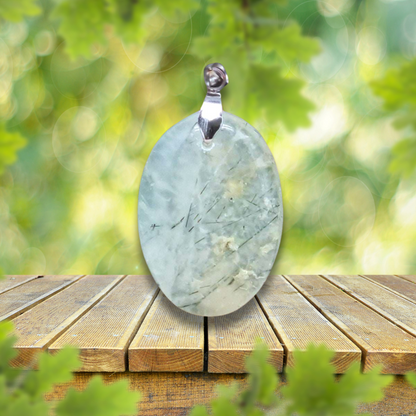 Pendentif en Prehnite (PE1499)