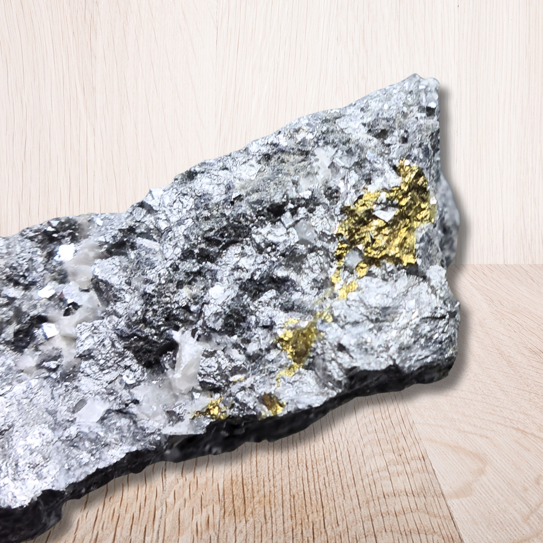 Skuttérudite, Calcite et Chalcopyrite brute (MB189-2)