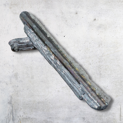Stibine brute et Fluorite 17g (MB380-1) - ENAE Minéraux