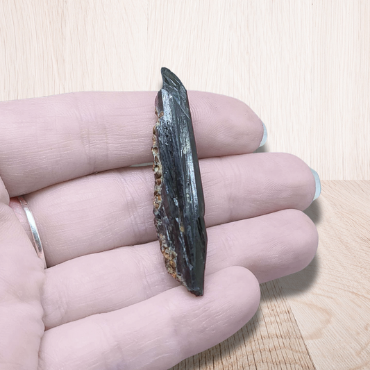 Vivianite brute 4,7g (MB459-2) - ENAE Minéraux