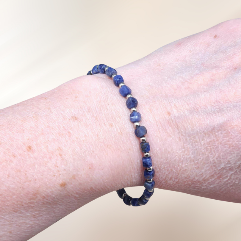 Bracelet en Sodalite 4mm