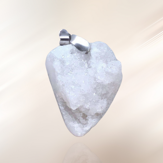 cristal de roche, lithotherapie, pendentif, pierre brute ENAE Mineraux