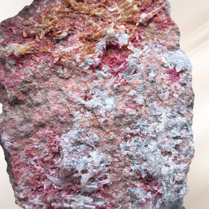erythrite, lithotherapie, pierre brute ENAE Mineraux