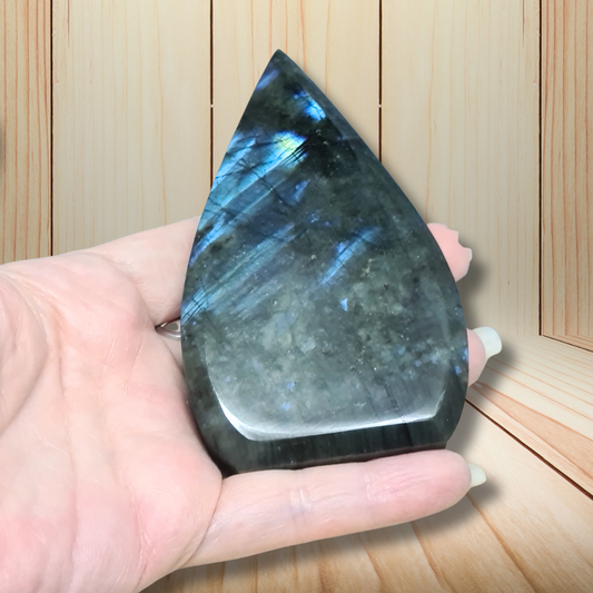 Flamme en Labradorite bleue 183g (PRGFL747)