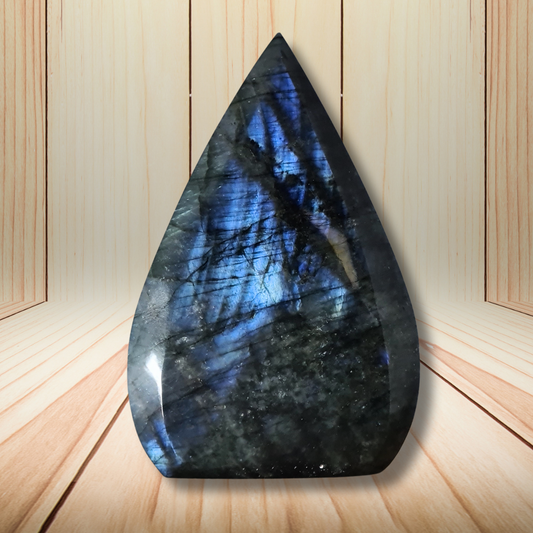 Flamme en Labradorite bleue 213g (PRGFL748)