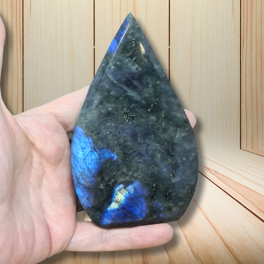 Flamme en Labradorite bleue 269g (PRGFL749)