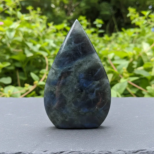 Flamme en Labradorite bleue 269g (PRGFL749)