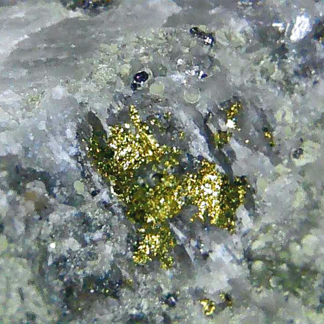 Galène, Calcite, Quartz, Chalcopyrite bruts (MB479) - ENAE Minéraux