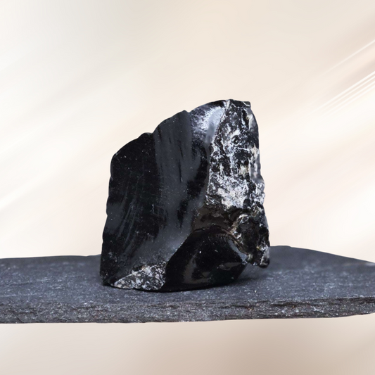 lithotherapie, obsidienne noire, pierre brute ENAE Mineraux