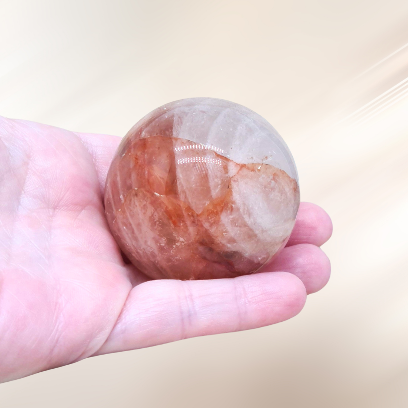 lithotherapie, pierre, quartz hematoide, sphere ENAE Mineraux