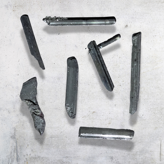 Lot de 7 petites Stibine brutes (MB565-2) - ENAE Minéraux