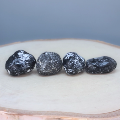 Obsidienne Larme d'Apache brute (MB574) - ENAE Minéraux