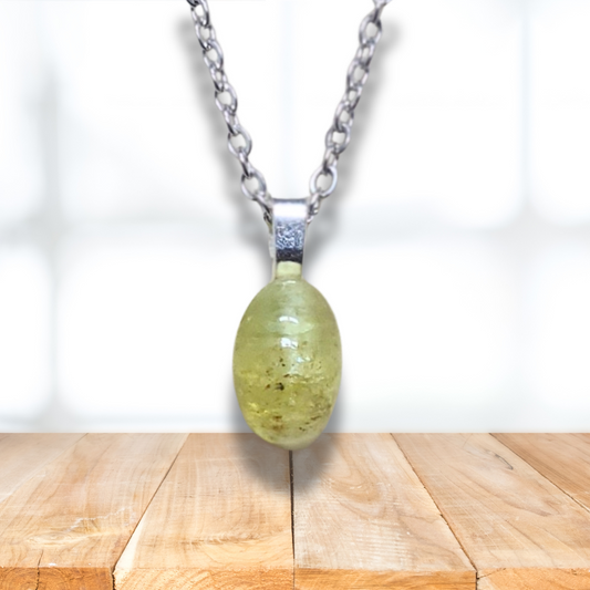 Pendentif en Apatite jaune (PE2065) - ENAE Minéraux