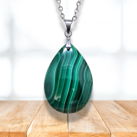 Pendentif en Malachite (PE2082) - ENAE Minéraux