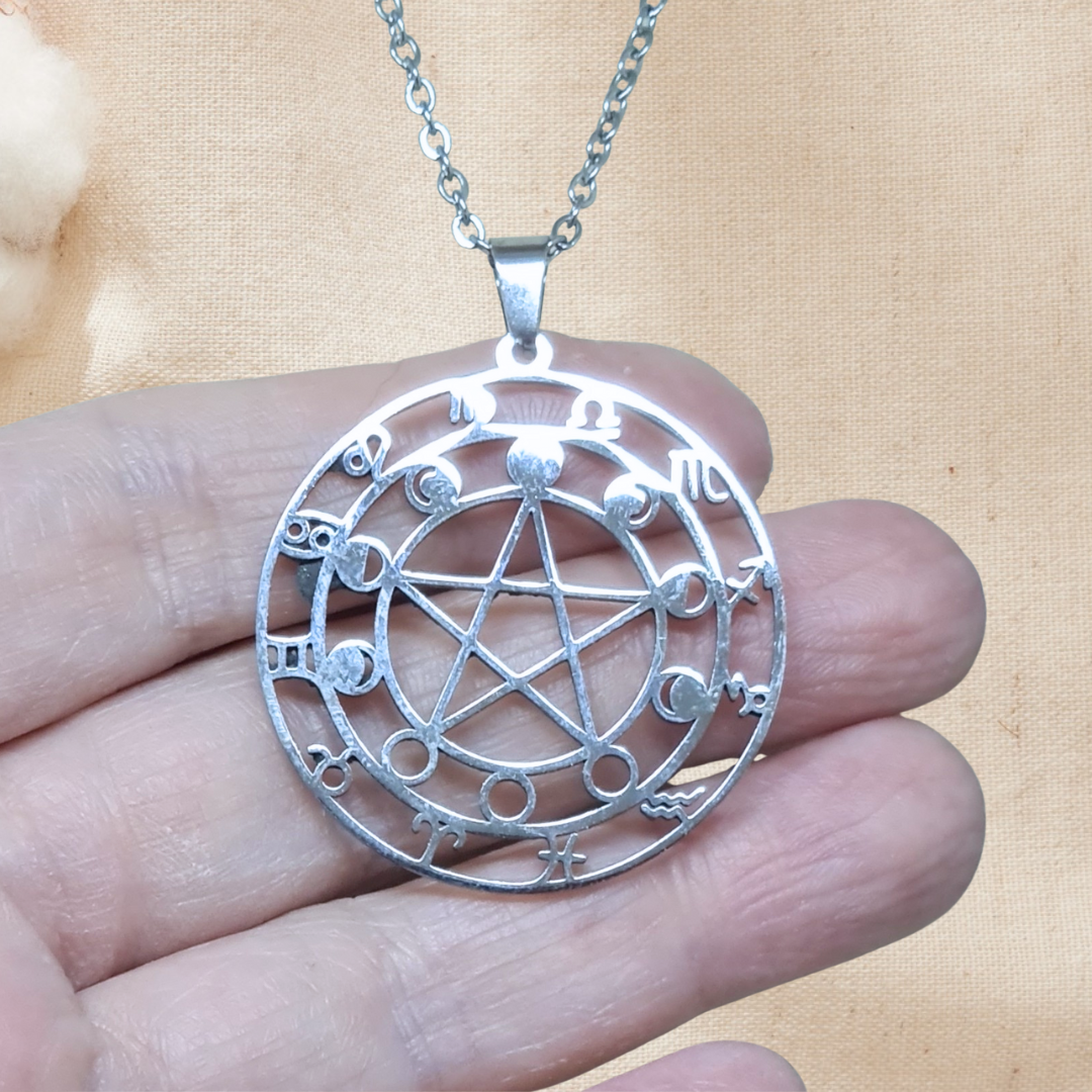 Pendentif Pentacle, Lune et astrologie en acier inoxydable