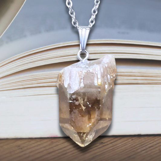 Pendentif en pointe de Citrine brute (PE2067)