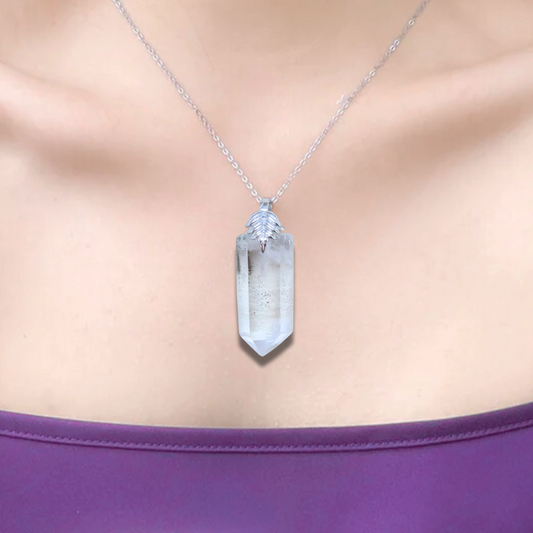 Pendentif en pointe de Cristal de Roche Lodolite (PE2101)