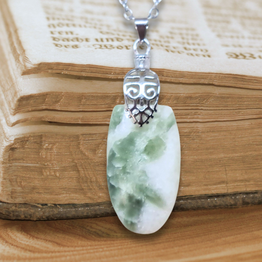 Pendentif en Tourmaline verte et Quartz (PE2090)