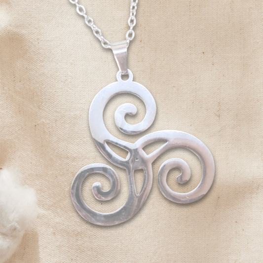 Pendentif Triskèle en acier inoxydable