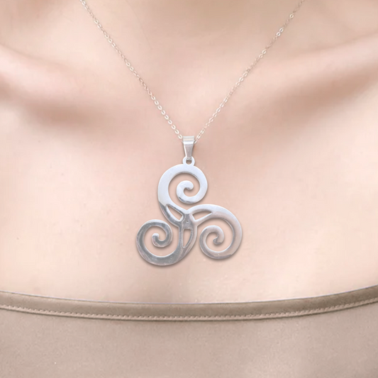 Pendentif Triskèle en acier inoxydable