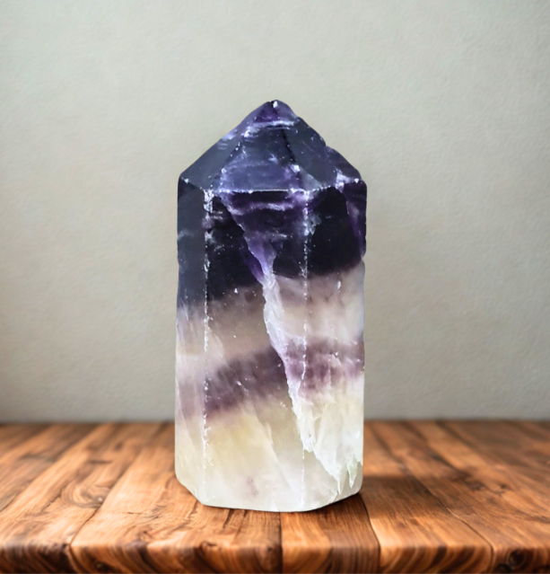 Pointe polie en Fluorite 62g (PRGFL315-15)