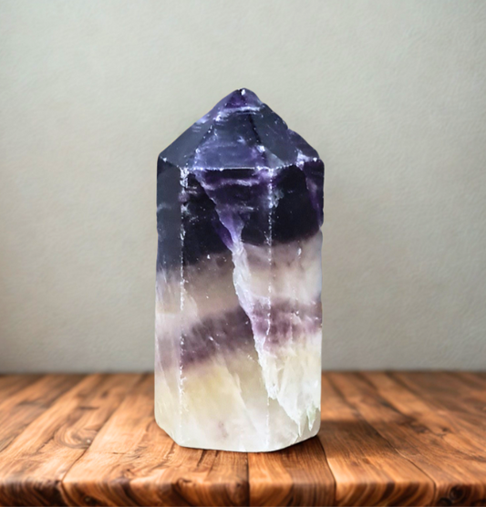 Pointe polie en Fluorite 62g (PRGFL315-15)