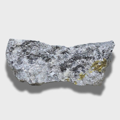 Skuttérudite, Calcite et Chalcopyrite brute (MB189-2)