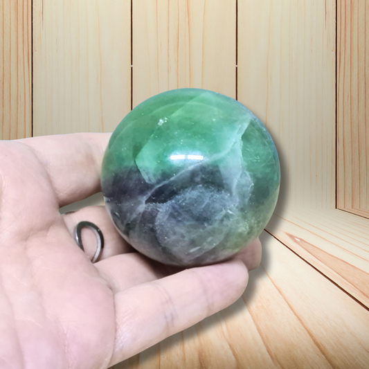 Sphère en Fluorite verte et violette 214g (PRGFL758)